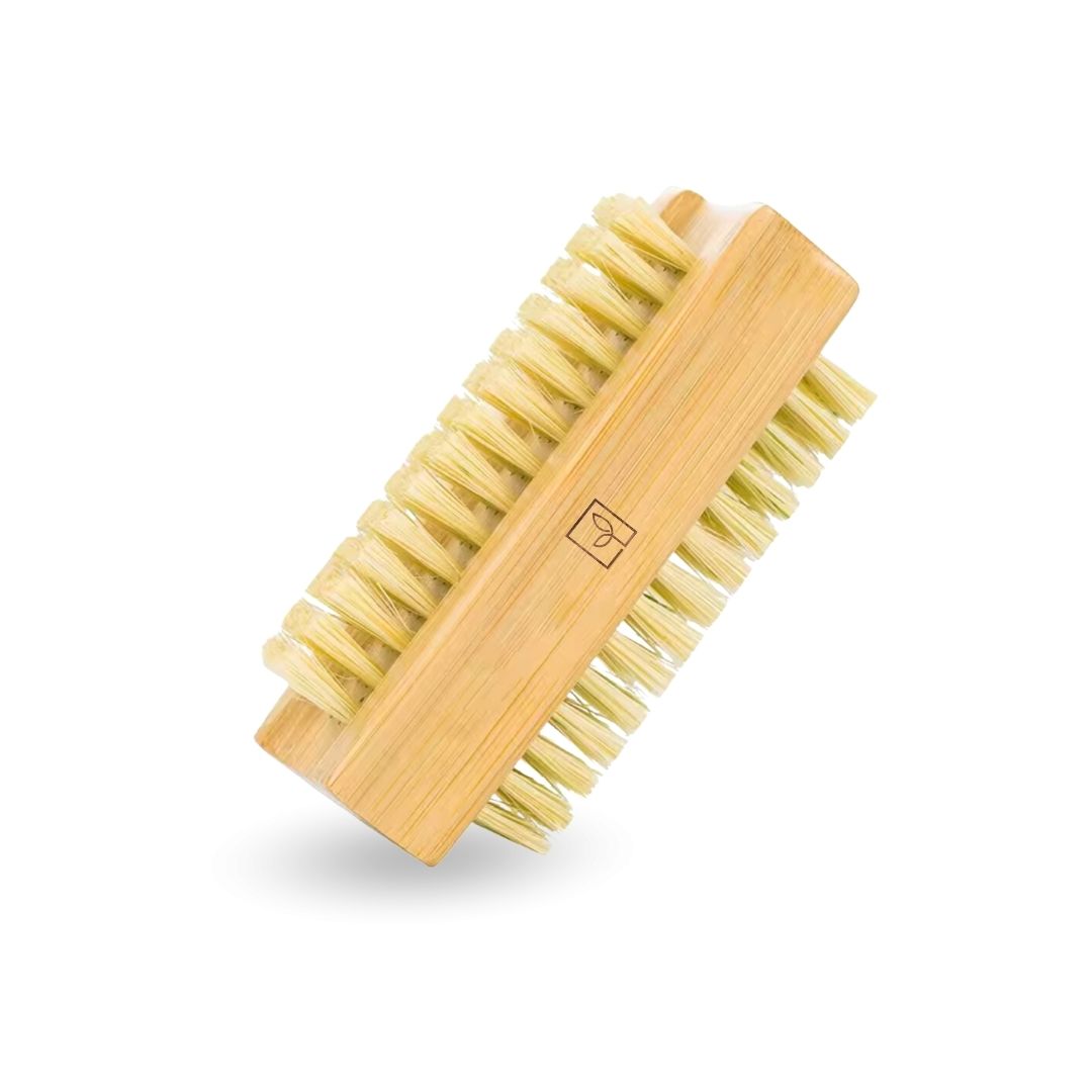 Fair Cepillo para Manos y Uñas con Mango de Bambú y Cerdas de Sisal