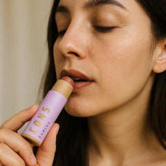 Cons Labial envase de cartón 9G