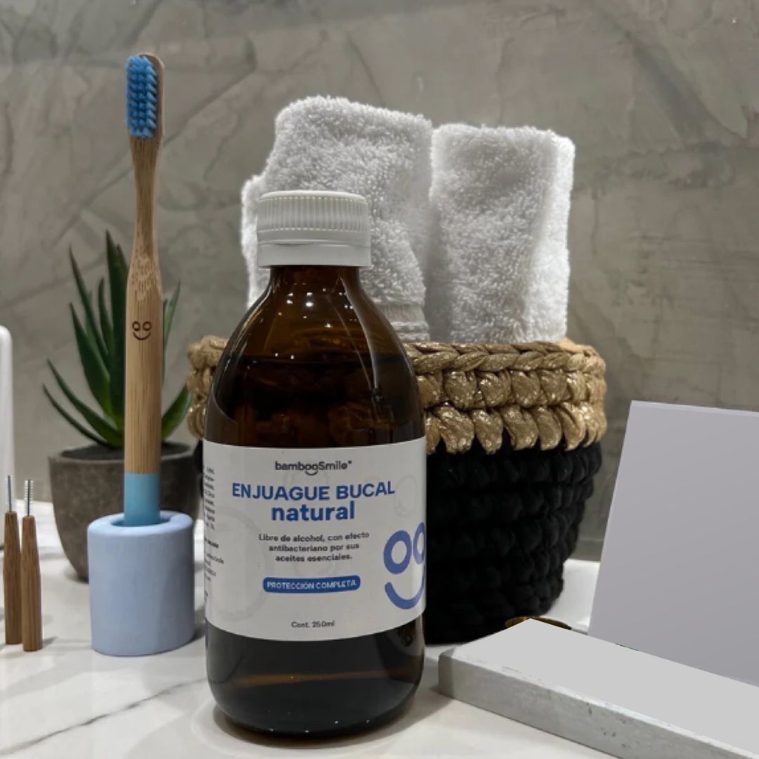 BambooSmile Enjuague Bucal Natural 250ml - Frescura y Cuidado Ecológico