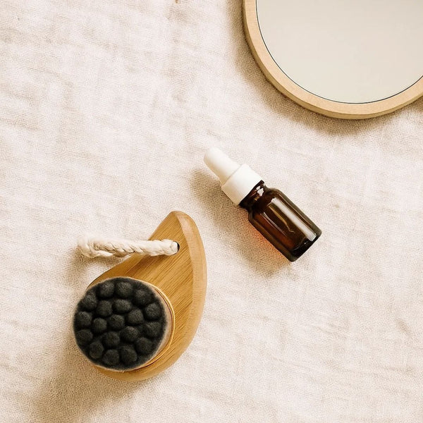 Fair Cepillo Masajeador y Limpiador Nano Pequeño Facial con Mango de Bambú