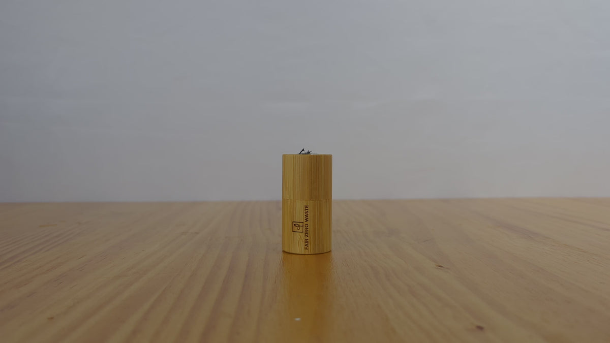 Fair Hilo dental biodegradable envase bambú